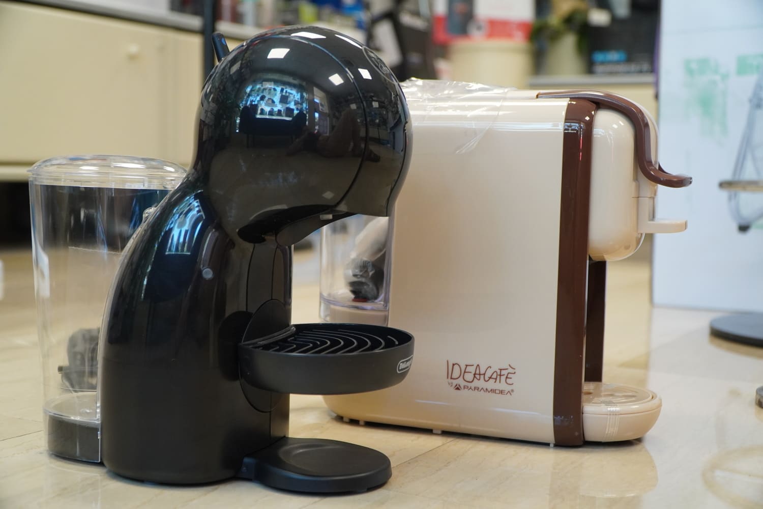 Macchine per caffe disponibili in negozio